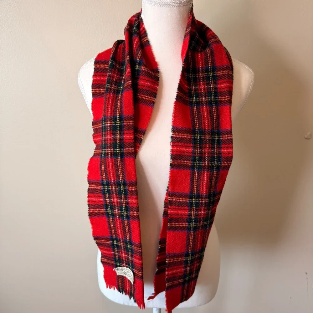 Vintage Scottish Tartan Plaid Scarf 100% Lambswool Made in Scotland Red Wool